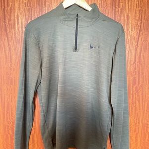 Men’s Nike Dri-Fit Pull Over Long Sleeve Shirt Size M